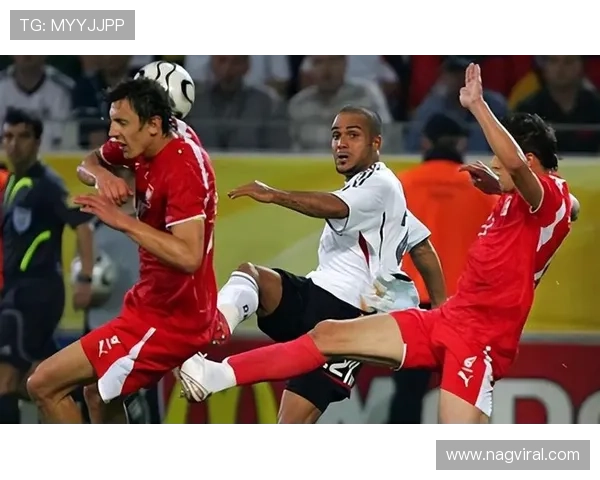 海伦芬边路进攻