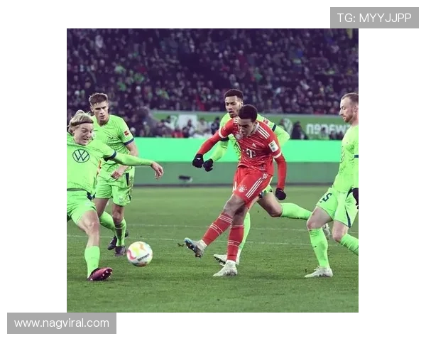 拜仁德甲统治地位面临挑战,竞争格局变化逐步显现 拜仁德甲统治地位面临挑战,竞争格局变化逐步显现